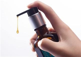 如何用精油護(hù)發(fā)？薰衣草精油護(hù)發(fā)怎么用？