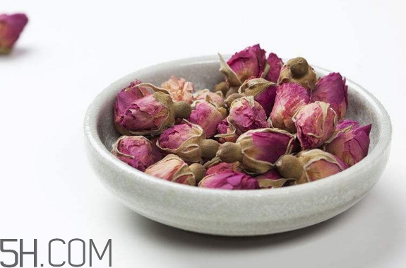 玫瑰花茶是涼性的嗎？玫瑰花茶哪個(gè)牌子好