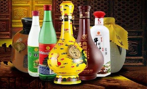牛欄山二鍋頭是勾兌的嗎？百年牛欄山52度價格