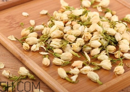 如何選購茉莉花茶？茉莉花茶與綠茶的區(qū)別