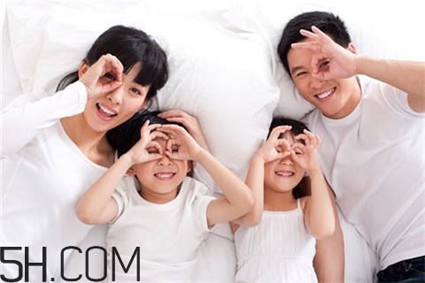 脂肪肝應(yīng)該少吃什么？脂肪肝應(yīng)該掛什么科？
