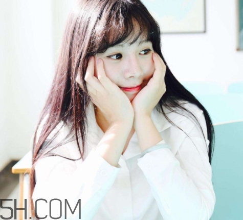 btw什么意思？女生說btw是什么意思？