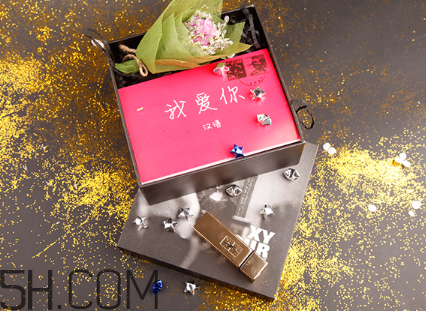 ysl圣羅蘭2018年春季彩妝有什么？ysl2018春季彩妝價(jià)格