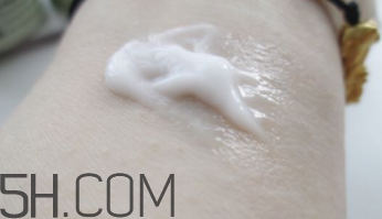 悅木之源維C精華霜怎么樣？悅木之源維C精華霜好用嗎？