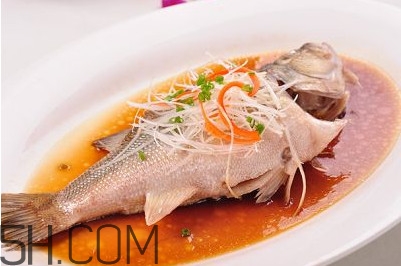 鱸魚蒸幾分鐘最好？河鱸魚和海鱸魚的區(qū)別