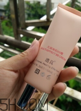 透真護(hù)膚套裝怎么樣？透真護(hù)膚套裝有實體店嗎