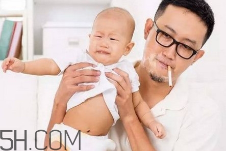 直接吸煙與二手煙有什么區(qū)別？為什么二手煙比一手煙危害大