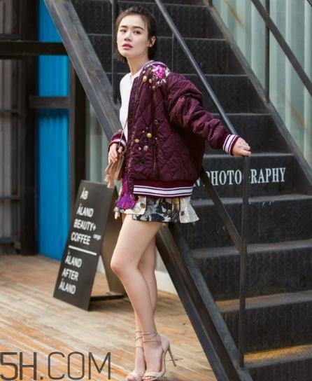 棒球服怎么搭配？棒球外套搭配圖片