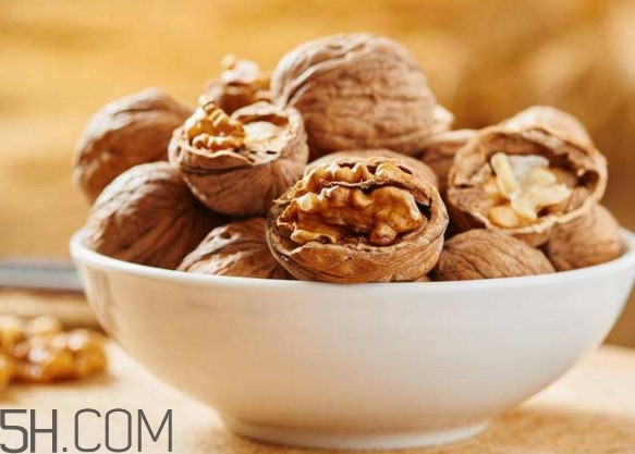 支氣管炎吃什么食物好？急性支氣管炎的癥狀