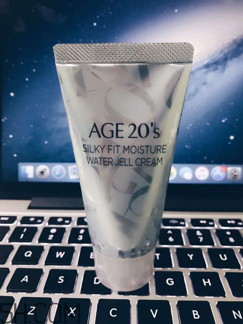 愛敬藍(lán)色氣墊怎么樣？愛敬和vant氣墊對比