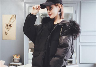 羽絨服可以暴曬嗎？羽絨服曬掉色了怎么辦？