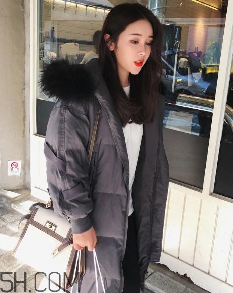 羽絨服上的口紅怎么洗？羽絨服上的墨水怎么洗？