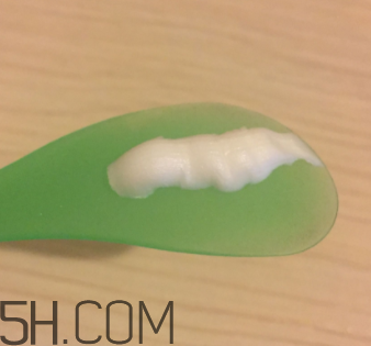 露得清綿密洗面奶怎么樣？露得清綿密洗面奶好用嗎？