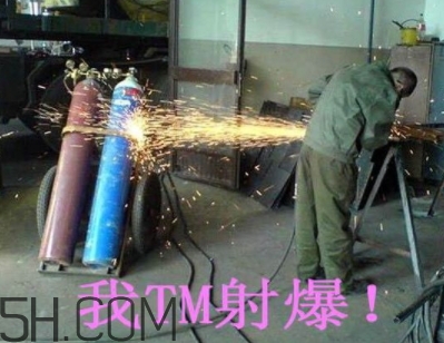 女生說我要吃糖什么意思？女生對男生說想吃糖什么含義