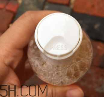 小蜜蜂寶寶洗發(fā)露怎么樣？小蜜蜂寶寶洗發(fā)露好用嗎？