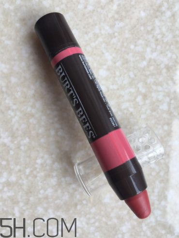 小蜜蜂唇膏筆怎么樣？小蜜蜂唇膏筆好用嗎？