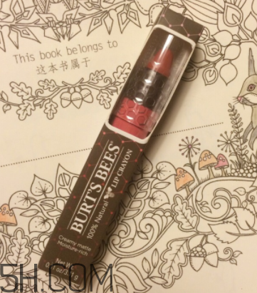 小蜜蜂唇膏筆多少錢(qián)？小蜜蜂唇膏筆很貴嗎？