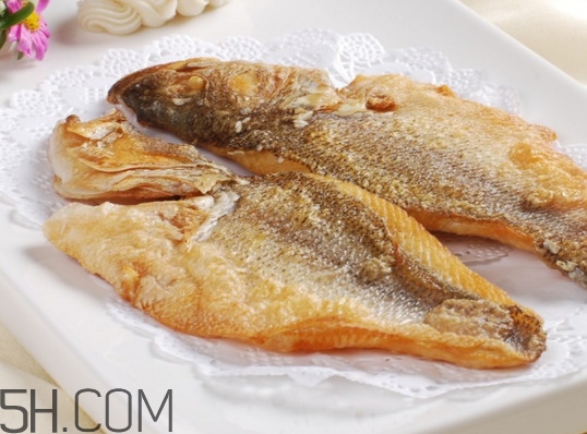 咸魚和魚干有什么區(qū)別？咸魚為什么用鹽水浸泡就不咸了