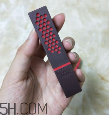 小蜜蜂口紅孕婦能用嗎？小蜜蜂口紅怎么樣？