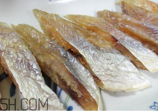 買的咸魚(yú)是生的還是熟的？買咸魚(yú)怎么挑選