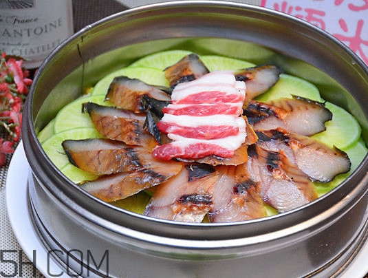 咸魚(yú)不能和什么一起吃？咸魚(yú)是什么意思