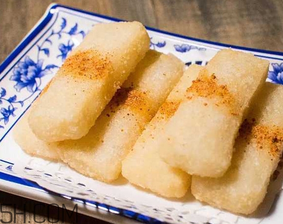 糍粑在常溫能保存多長(zhǎng)時(shí)間？炸糍粑之前糍粑要泡一下嗎