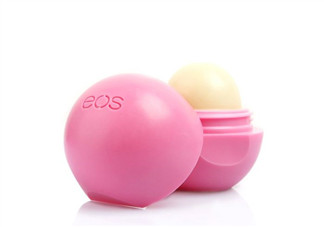 eos潤唇球好用嗎？eos潤唇球使用心得