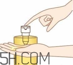 怎么用卸妝油不傷皮膚？卸妝油使用注意事項