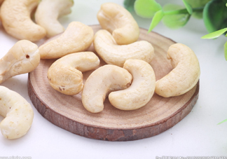 腰果是發(fā)物嗎？腰果有補腎的功效嗎