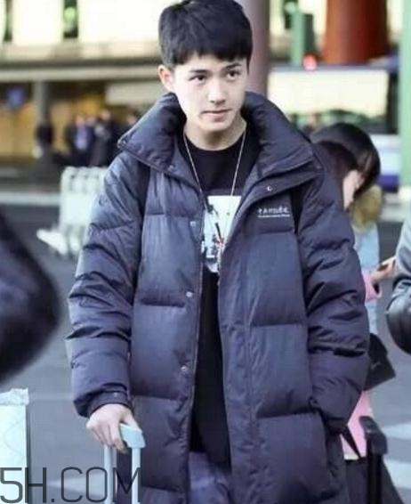 中戲羽絨服多少錢？中戲羽絨服怎么買？