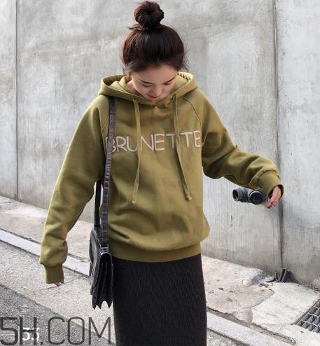 抓絨衛(wèi)衣會(huì)起球嗎？抓絨衛(wèi)衣是什么面料？