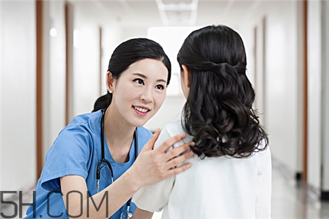老花眼會(huì)越來越嚴(yán)重嗎？老花眼會(huì)失明嗎？
