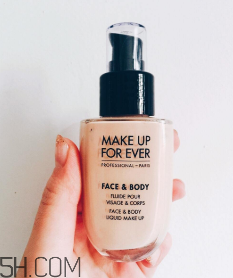 make up forever水粉霜好用嗎？make up forever水粉霜多少錢？