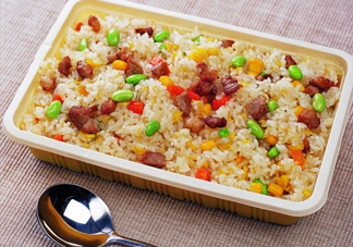 蛋炒飯?jiān)趺醋鲎屆恳活w米上都有蛋？蛋炒飯有什么營養(yǎng)