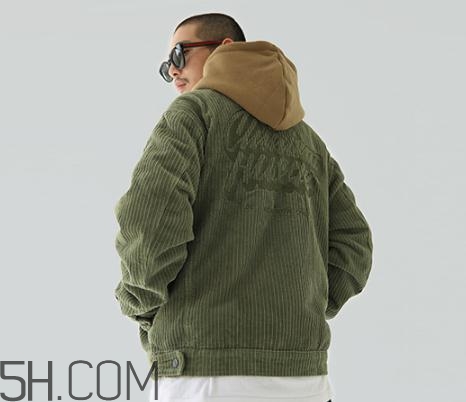 燈芯絨衣服會(huì)掉毛嗎？燈芯絨衣服掉毛怎么辦？