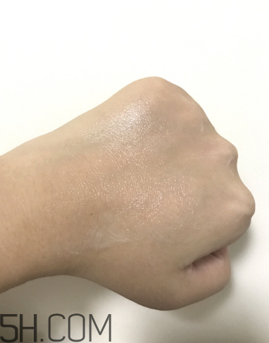 玉澤身體乳小孩能用嗎？玉澤身體乳有激素嗎？