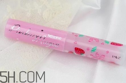 變色潤唇膏什么牌子好？變色唇膏怎么洗掉？