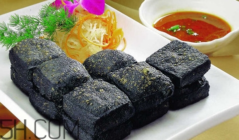 臭豆腐是誰(shuí)發(fā)明的？臭豆腐是哪里的特產(chǎn)