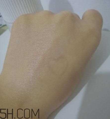 春紀(jì)素顏乳怎么用？春紀(jì)素顏乳使用方法