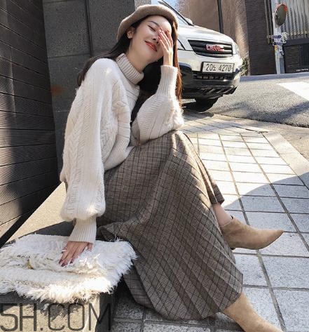 腈綸毛衣扎人嗎？腈綸毛衣能貼身穿嗎？