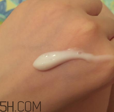 春紀乳酸君潔面乳多少錢？春紀乳酸君潔面乳專柜價格