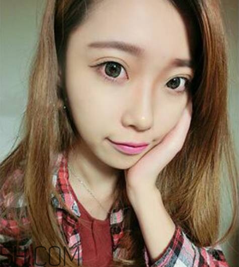 梅子色口紅哪個(gè)牌子好？絲絨口紅怎么涂好看？