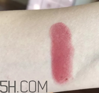 bobbi brown精油唇膏14號(hào)claret適合黃皮嗎？