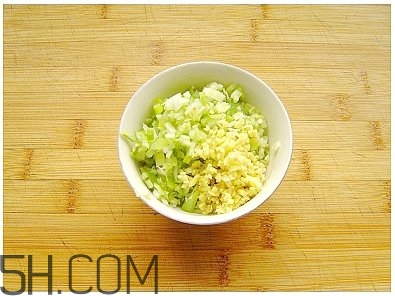 蓮藕可以和豆腐一起吃嗎？蓮藕和豆腐一起吃有什么好處？