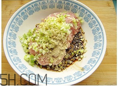 蓮藕可以和豆腐一起吃嗎？蓮藕和豆腐一起吃有什么好處？