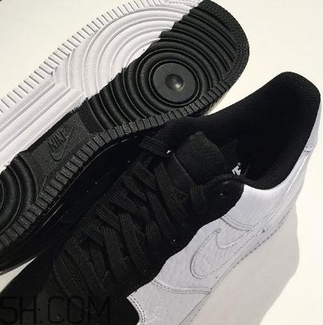 nike air force 1黑白陰陽配色在哪買_國內(nèi)會發(fā)售嗎？
