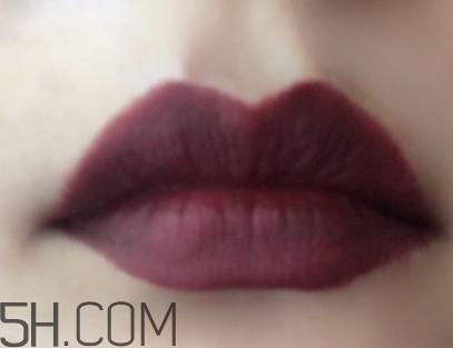 mac sin和diva買哪只？mac sin和diva試色對(duì)比