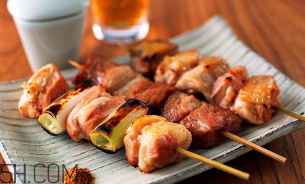 常吃烤肉有什么危害？吃烤肉應(yīng)該注意什么？