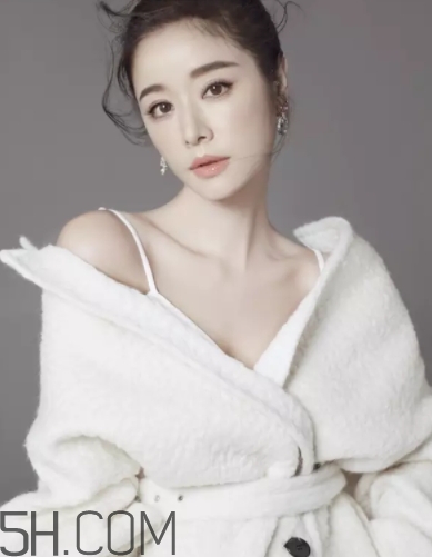 奶油杏色口紅適合什么人？奶油杏子色口紅適合黃皮嗎？