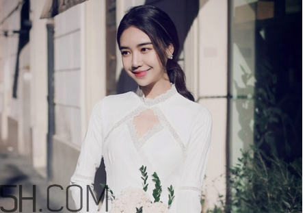 口紅到底應(yīng)該怎么涂？吻唇妝具體畫法
